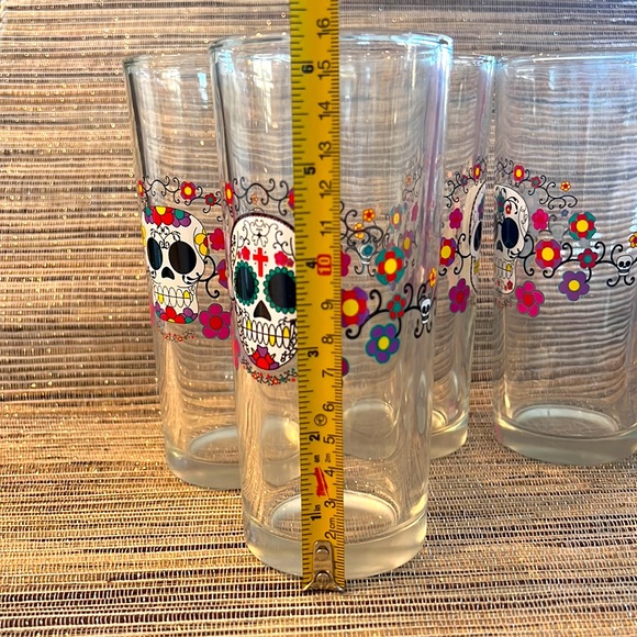 💀Sugar Skulls Hiball Glasses, Set of 4. - Picture 9 of 10